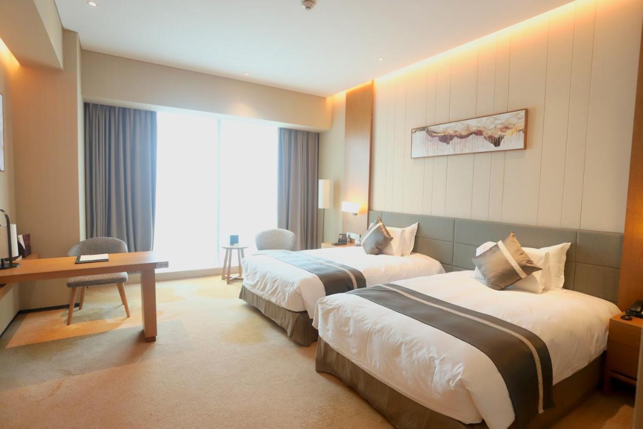 Yuyao Bright Hotel Exterior photo